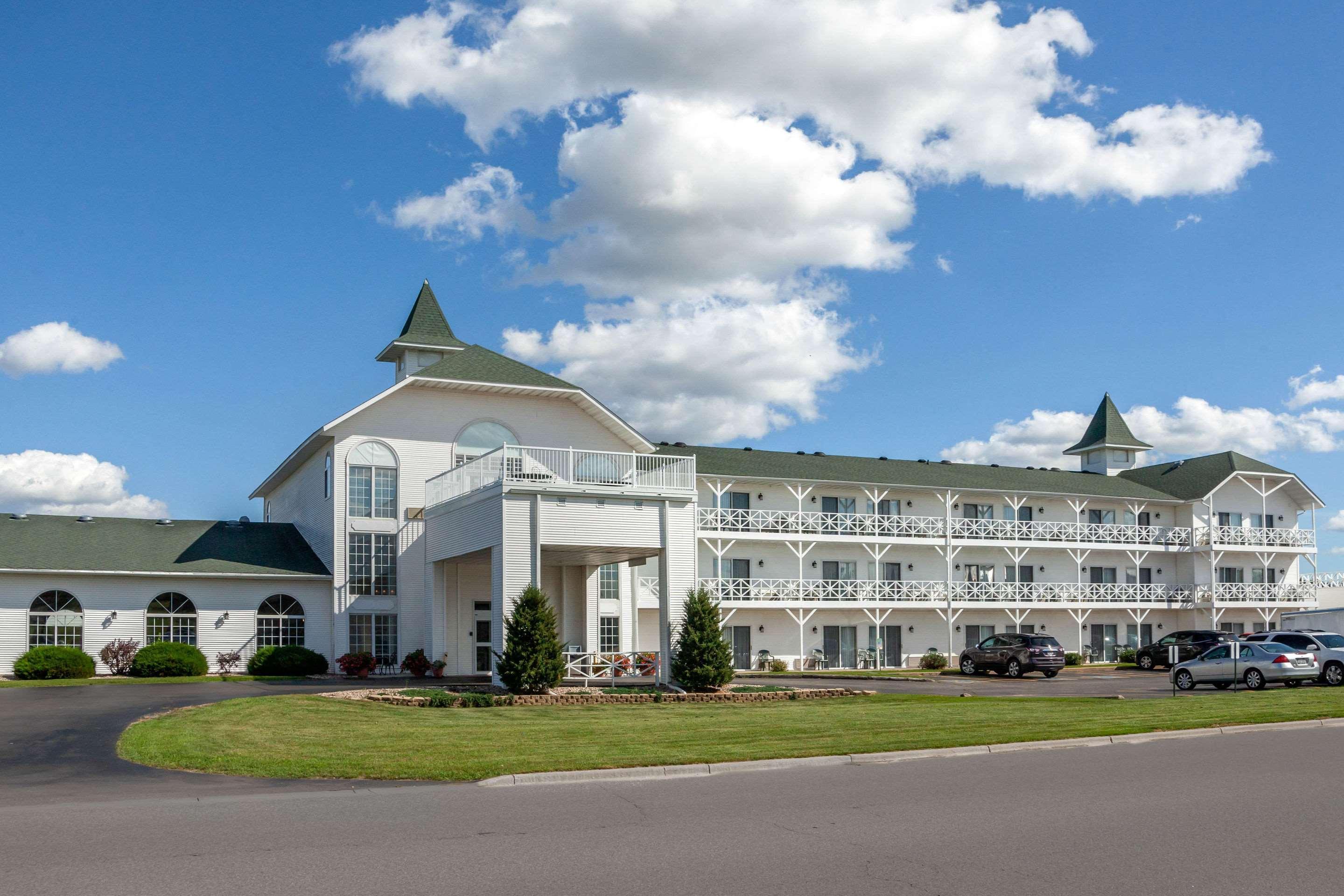 The Wisconsin Hotel & Conference Center Lake Delton Екстериор снимка