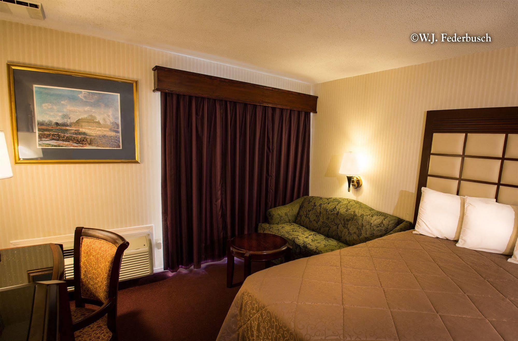 The Wisconsin Hotel & Conference Center Lake Delton Екстериор снимка